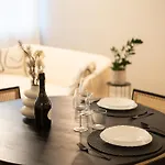 Regina - View Apartment